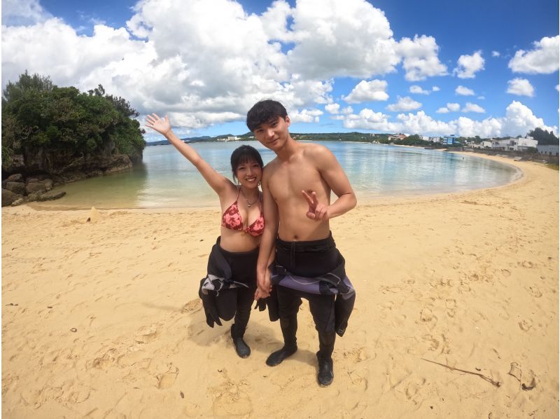 当日予約ok1 沖縄恩納村　ウミガメサーチスノーケルツアーたっぷり100分！4月から開催　GOPRO撮影無料　ラウ兄のお店　の紹介画像