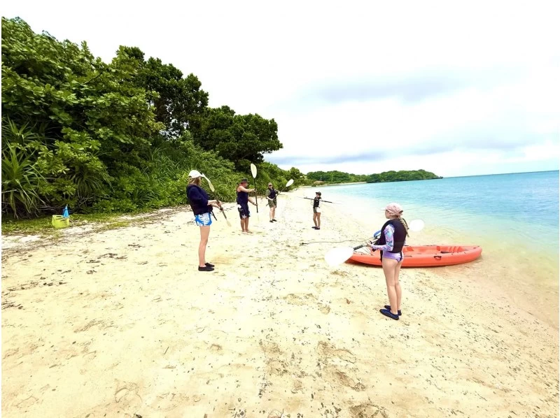 [Ishigaki Island SUP & Kayak Experience] Come empty-handed & same-day registration OK! Relax on a private beach! Showers, toilets and parking available! Photo data gift!の紹介画像