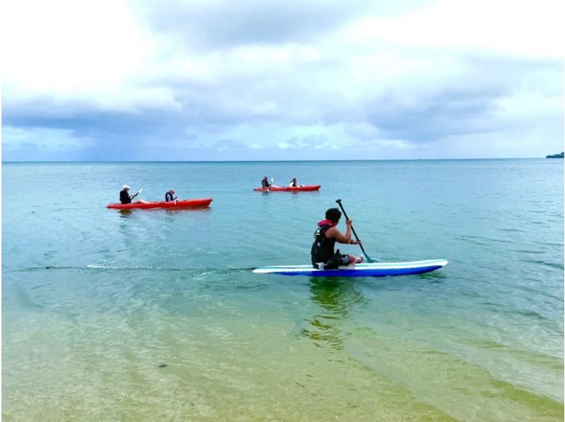 [Ishigaki Island SUP & Kayak Experience] Come empty-handed & same-day registration OK! Relax on a private beach! Showers, toilets and parking available! Photo data gift!の紹介画像