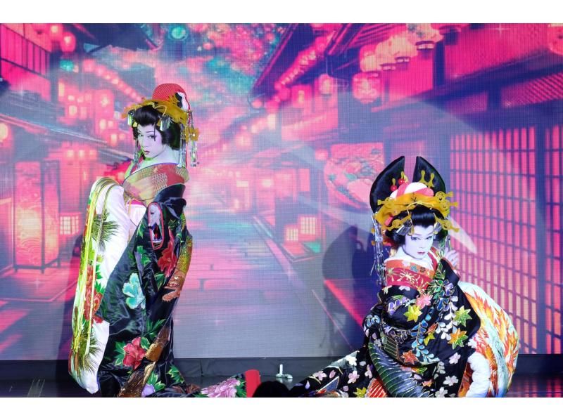 【东京新宿】轻松体验传统艺能！在特设座位观看人气戏剧和舞蹈表演！附赠纪念照和一杯饮品の紹介画像