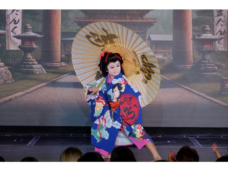 【东京新宿】轻松体验传统艺能！在特设座位观看人气戏剧和舞蹈表演！附赠纪念照和一杯饮品の紹介画像