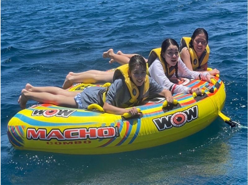 [Okinawa, Ginowan] Definitely a great deal on a tropical beach! Enjoy the ocean in luxury! Snorkel + 1 tube menu of your choice set plan! Same-day reservations welcomeの紹介画像