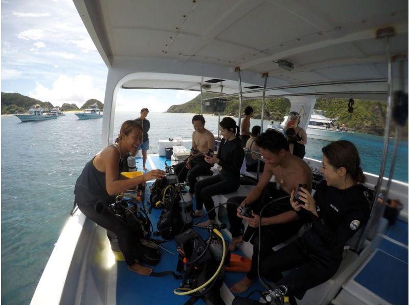 [Okinawa, Naha departure, 1 dive] Visit 2-3 spots! Kerama Islands boat experience diving & snorkeling ☆No license required, underwater photos as a gift☆の紹介画像