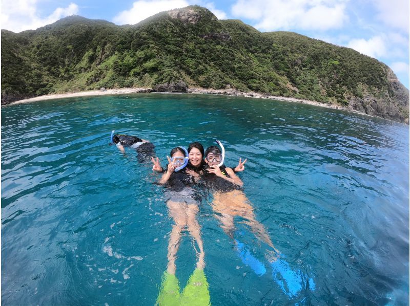 [Okinawa, Naha departure, 1 dive] Visit 2-3 spots! Kerama Islands boat experience diving & snorkeling ☆No license required, underwater photos as a gift☆の紹介画像
