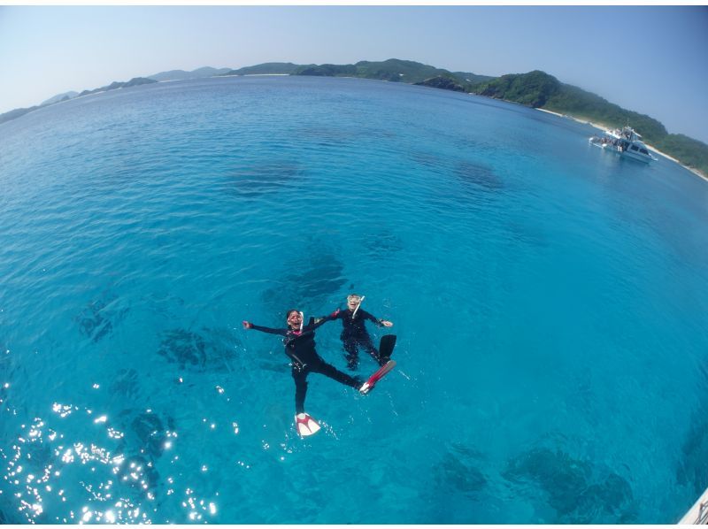 [Okinawa, Naha departure, 1 dive] Visit 2-3 spots! Kerama Islands boat experience diving & snorkeling ☆No license required, underwater photos as a gift☆の紹介画像