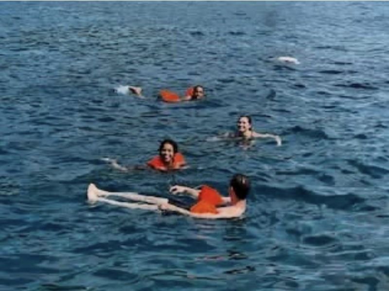 [โอกินาว่า ท่าเรือมิเอะกุสุกุ] ★ ห่างจากท่าเรือสำราญ 5 นาที ★ ออกเดินทางจากท่าเรือมิเอะกุสุกุ นาฮะ ★ เช่าเรือและปรับแต่งได้ตามใจชอบ พร้อมกิจกรรมตกปลา ดำน้ำตื้น บาร์บีคิว และอื่นๆ อีกมากมาย ★の紹介画像