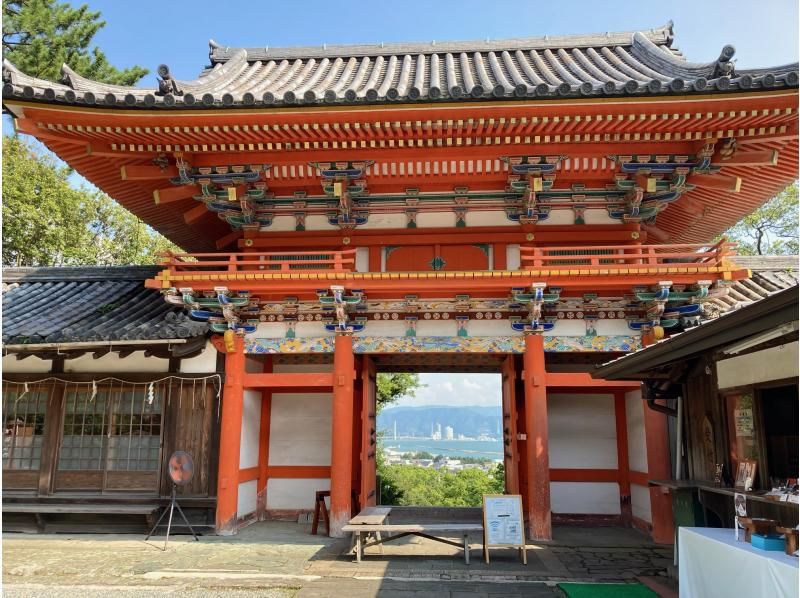 紀州徳川家ゆかりの地を巡る旅//<和歌山城>//<紀州東照宮>//＜旧紀州徳川家別邸養翠園.>//の紹介画像