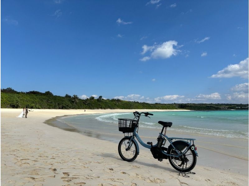 【宮古島プレミアム】2日間完全ガイド付きサイクリング旅／空港送迎＆絶景スポット満喫！の紹介画像