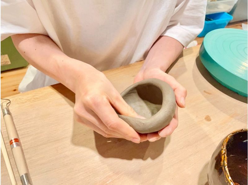 [Shitennoji Temple/Shinsekai] Private gourmet sightseeing tour! Pottery making experience included! (6-hour course)の紹介画像