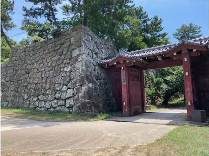 名城　和歌山城を巡る　ベテランガイドの解説を聞きながらたっぷり２時間　の紹介画像