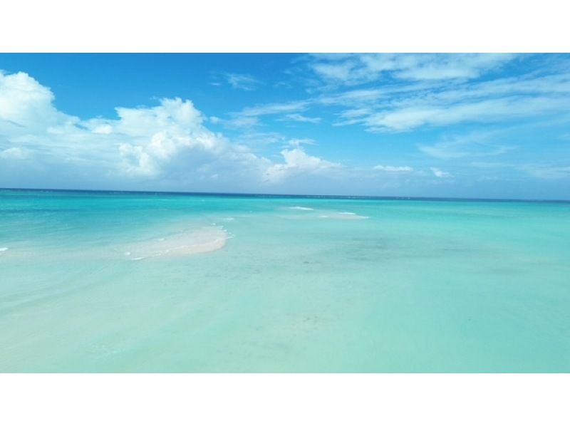 [Okinawa, Miyakojima] Miyakojima Drone Photography ★ 1-hour plan! SLR photography available!の紹介画像