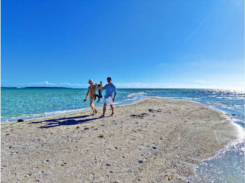 [Miyakojima] [Lowest Price Challenge] Uni Beach Tour by Boat! Same-day reservations welcome ♪ Tour led by a captain born and raised in Hisamatsu! Drone photography by a professional photographer ♪の紹介画像