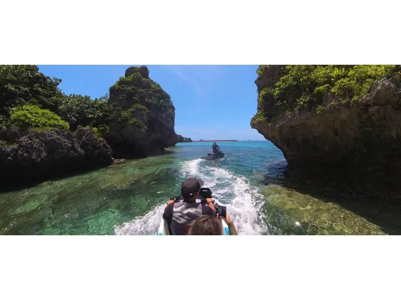 【沖繩海底之路】無需駕照，體驗水上摩托車！盡情體驗無人島的隱密之美！ 180分鐘☆の紹介画像