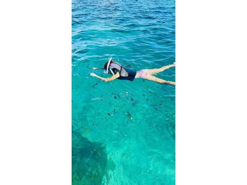 【沖縄・海中道路】免許なしOK：ジェットスキーで行く！無人島秘境たっぷり堪能ツアー！180分☆の紹介画像