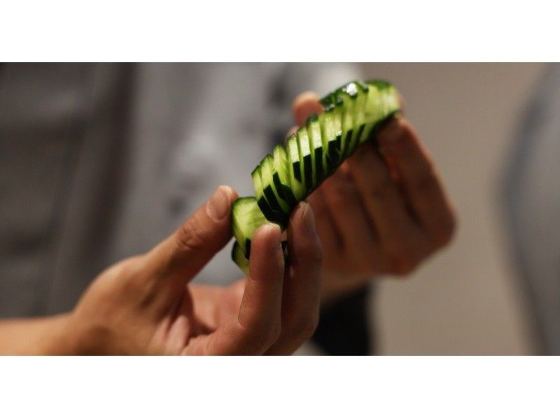 [東京，淺草]體驗磨刀，獲得一把專屬於您的高品質日本刀！有會說英語的工作人員和日式甜點！の紹介画像