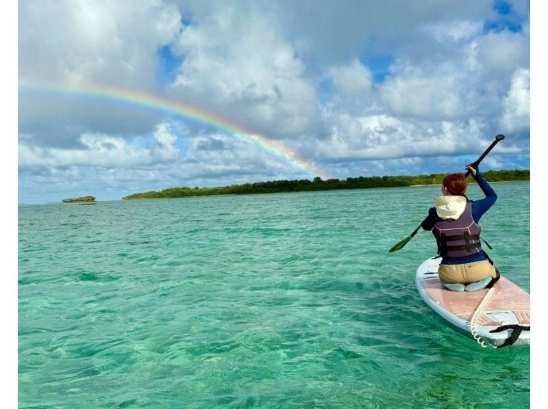 [Winter Discount] Miraculously Clear Water! Kumejima Blue Water SUP Experience (Photos Included)の紹介画像