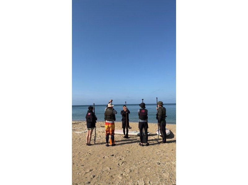 [沖繩，久米島]歡迎初學者！在久米島清澈的海水中體驗SUP！の紹介画像