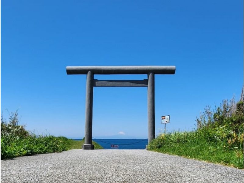 【東京発・南房総市】高家神社・特殊神事「包丁式」と安房國一之宮2社めぐりバスツアー　～舟盛りランチ付き～【029029-1413】の紹介画像