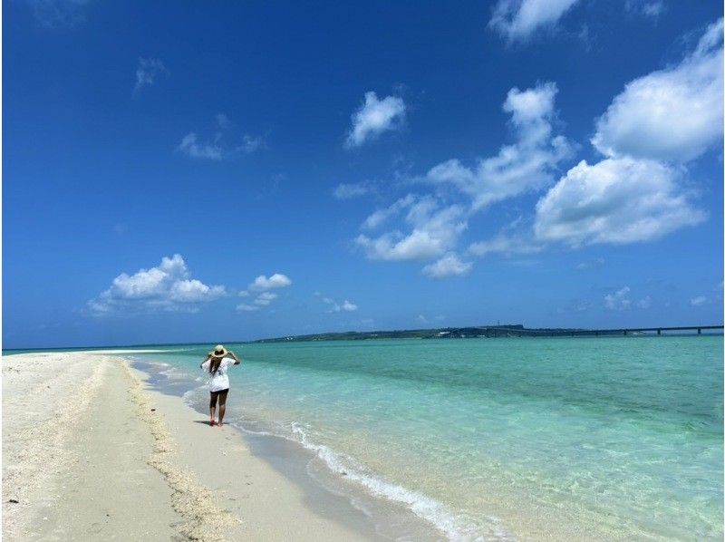 【ユニの浜上陸クルーズ】　宮古ブルーの海に浮かぶ幻の砂浜へ！　SNS映え間違えなし！ 3歳以下のお子様無料の紹介画像