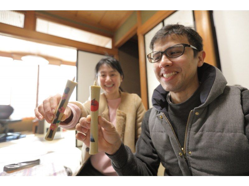 【愛知・岡崎市】　最高級和ろうそく作りと絵付け体験「蝋燭物語（R）」コース選べる鉄燭台付きセット　サミット贈答品選出の老舗 松井本和蝋燭工房の紹介画像