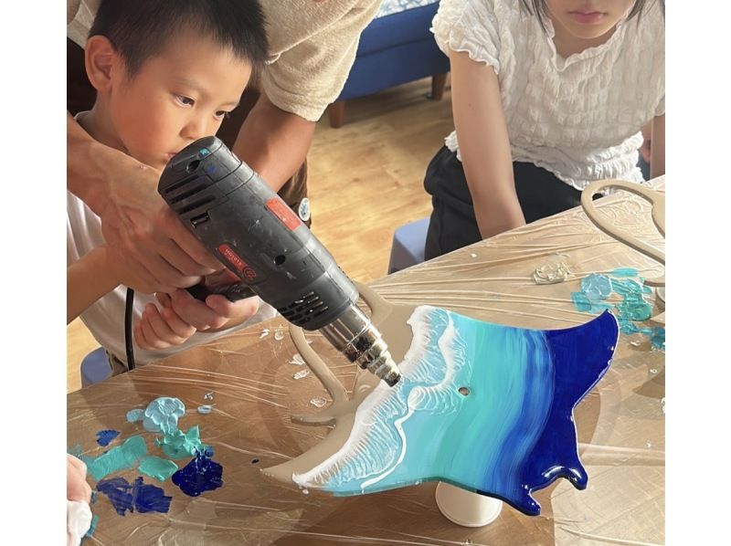 【沖繩，石垣島】製作「海龜/蝠鱝鐘」/熱門樹脂藝術品/深受兒童喜愛/完全原創！の紹介画像