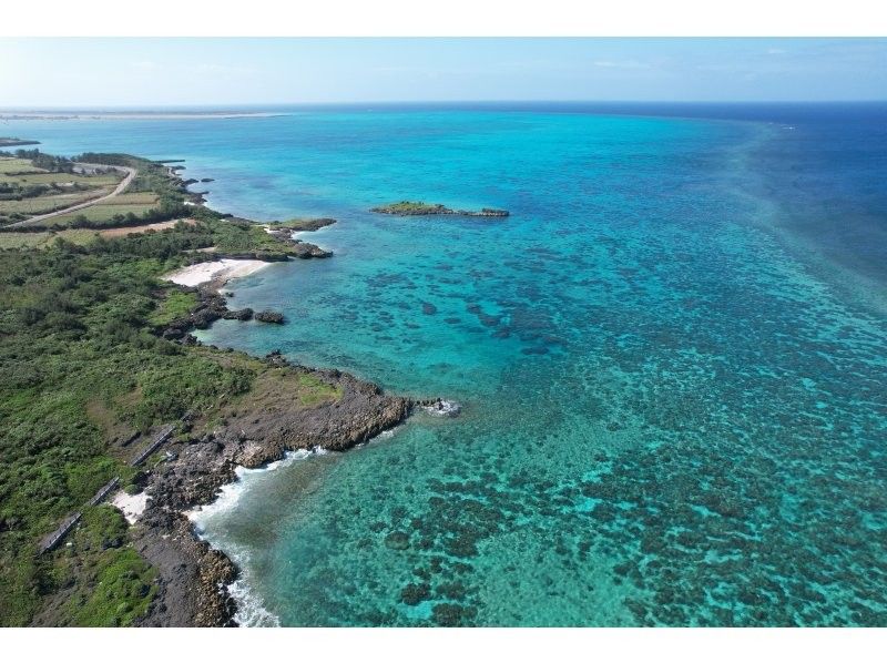 【沖縄・宮古島】ウミガメ＆サンゴの森＆伊良部島最古の居住地ウスヌスン冒険ツアー（約3.5H）の紹介画像
