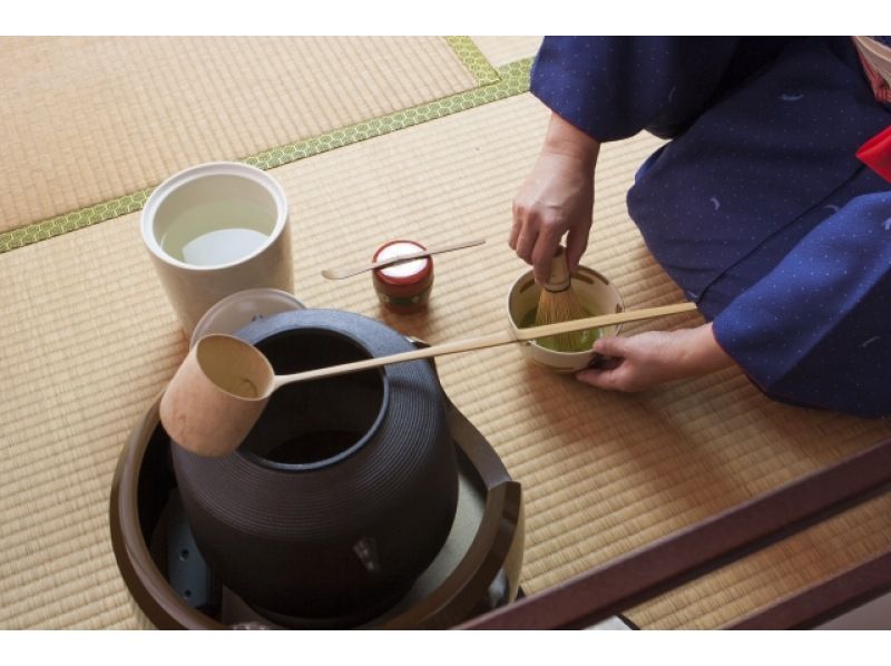 [Tokyo, Sensoji Temple] Authentic Matcha Tea Ceremony Experience in HANAYAKAの紹介画像
