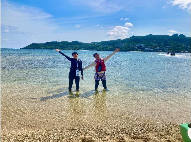 [Okinawa Prefecture] Return to Yourself: Deserted Island Kayaking & Meditation Retreat Experienceの紹介画像