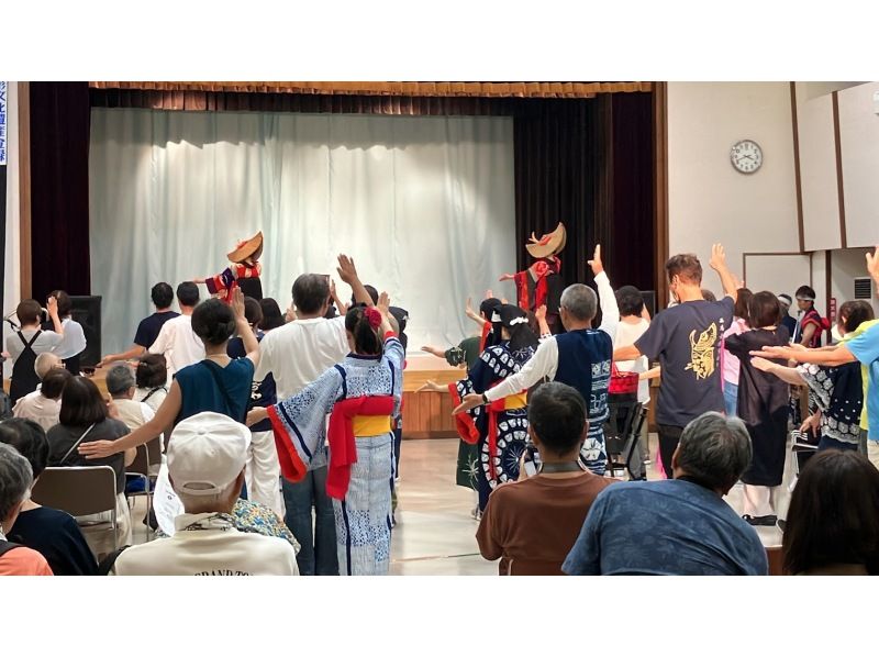 [AKITA-UGO] 17 Aug. Akita: seat & guide of Nishimonai Bon Odori Danceの紹介画像