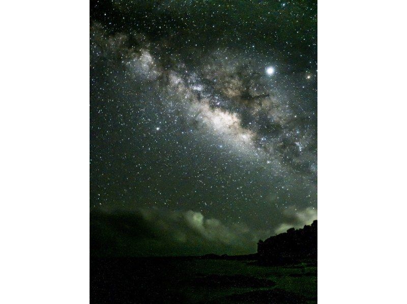 SALE！【沖縄・石垣島】プライベートビーチから見る日本初星空保護区に認定された星空観賞ツアーの紹介画像