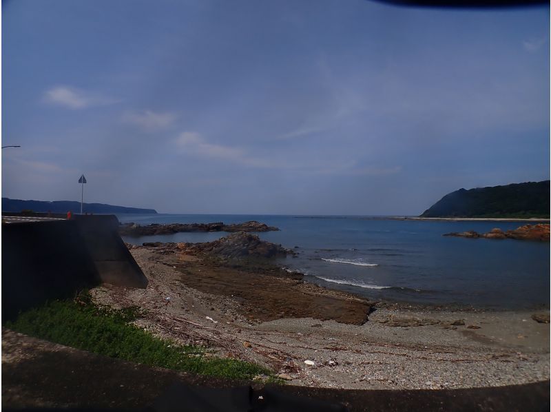 【和歌山・串本 体験ダイビング】ドライスーツで体験ダイビング１ダイブ　寒さ知らずでダイビング！！　少人数制を徹底で安心のサポート体制の紹介画像