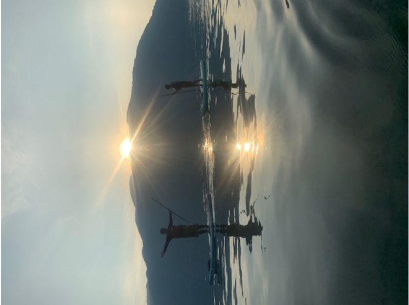 [Shiga / Lake Biwa] Morning SUP experience at Oku-Biwa Lake! Beginners welcomeの紹介画像