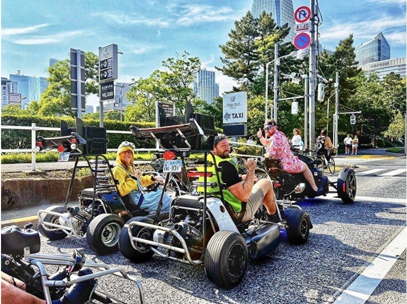 [Tokyo, Minato Ward] Go-kart trial tour around Tokyo Tower (30 minutes) Perfect for making memories with your family, couples, or friends!の紹介画像