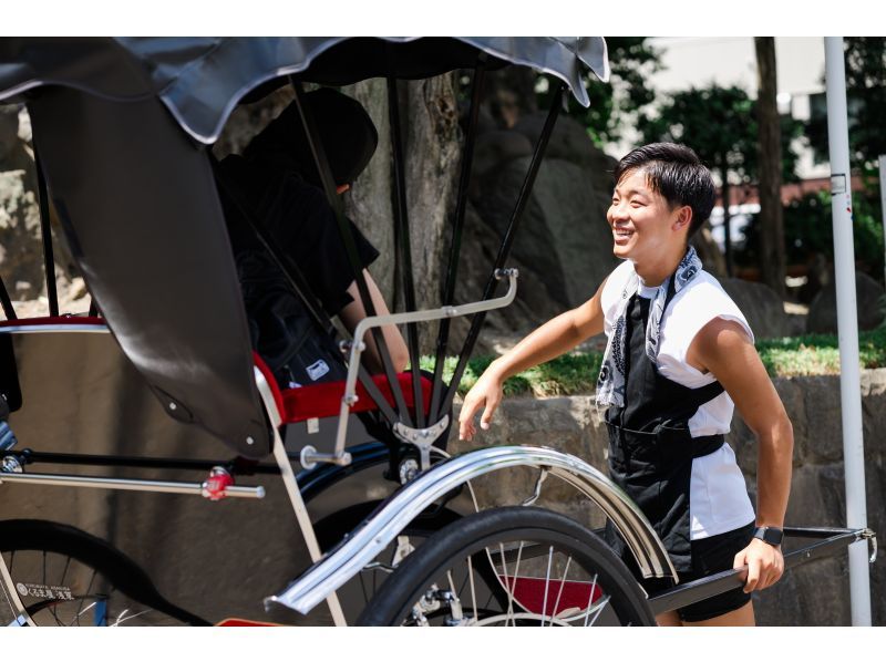 【じっくり堪能！ワンランク上】俥夫の語りで浅草を深く知る人力車60分の旅の紹介画像