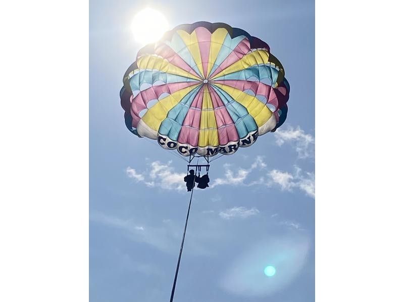 【오키나와 &middot; 나하 &middot; 기노완】 무료 ★ 360 &deg; 카메라 촬영 & GoPro 대출! 패러세일링+마린 액티비티 2점 세트! !の紹介画像