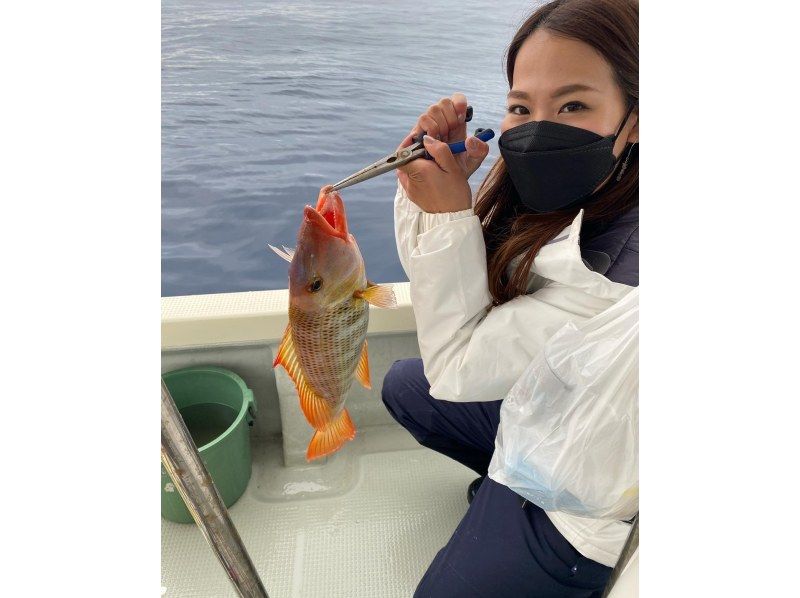 【沖縄・宜野湾】船釣り半日コース★手ぶらでOK★初心者歓迎★午前・午後（4H）の紹介画像