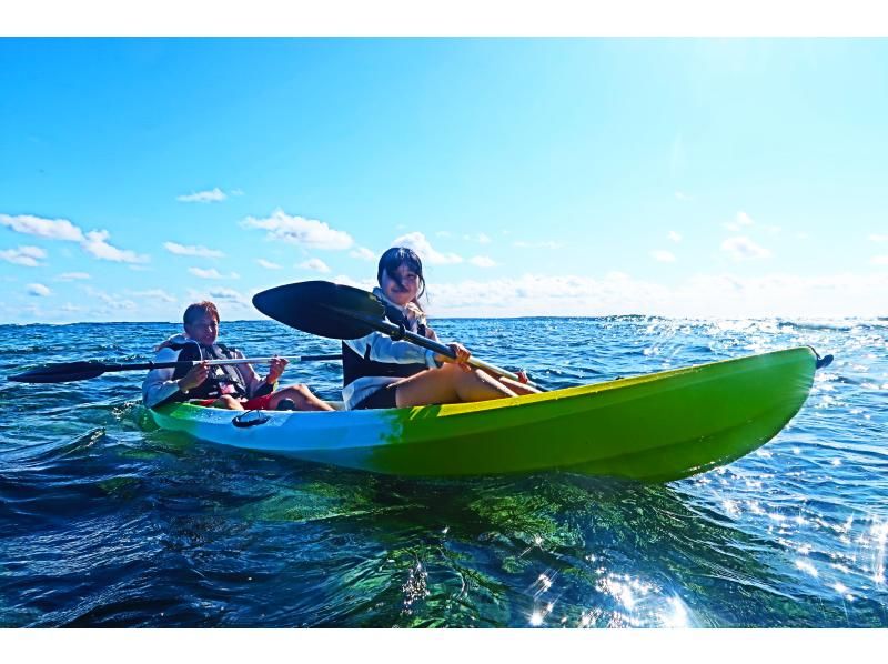 【沖縄・奥武島】&ldquo;1組のみ&rdquo;ガイド完全貸切制☆車で行ける離島でシーカヤック体験ツアー、写真・動画全てプレゼント！器材レンタル無料！の紹介画像