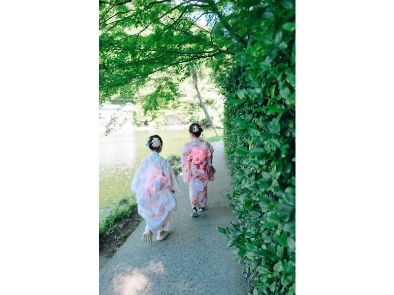 [Oita, Yufuin] Stroll around Yufuin wearing a kimono. This plan allows you to experience wearing a kimono empty-handed!の紹介画像