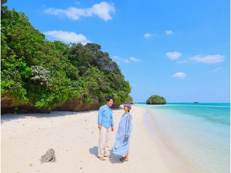 【沖縄・石垣島】川平湾観光フォトツアー/エメラルドグリーンの海の絶景をご案内！記念撮影＆送迎サービス付き！の紹介画像