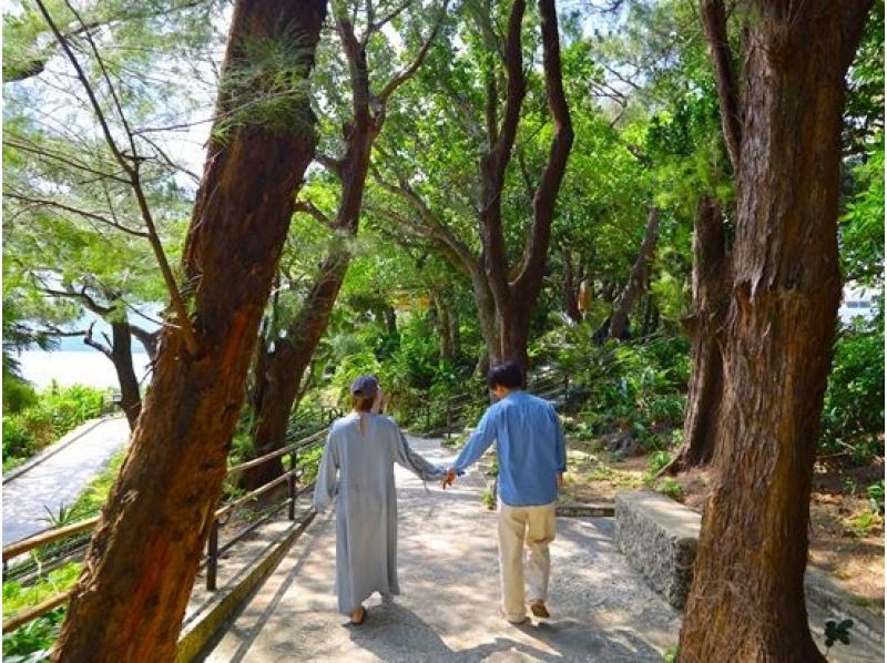 【沖縄・石垣島】川平湾観光フォトツアー/エメラルドグリーンの海の絶景をご案内！記念撮影＆送迎サービス付き！の紹介画像