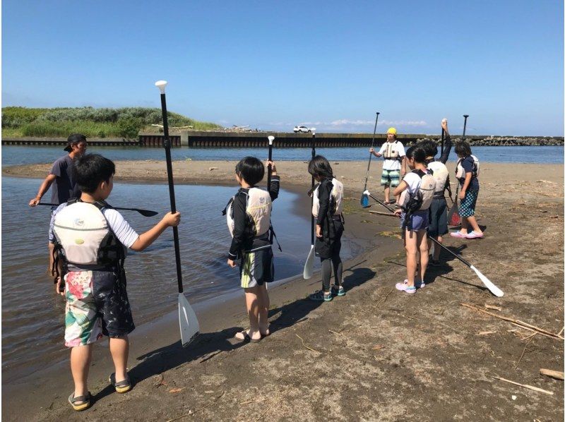 [Hokkaido, Ishikari Hamamasu] Autumn only! SUP experience on a river where salmon jump!の紹介画像