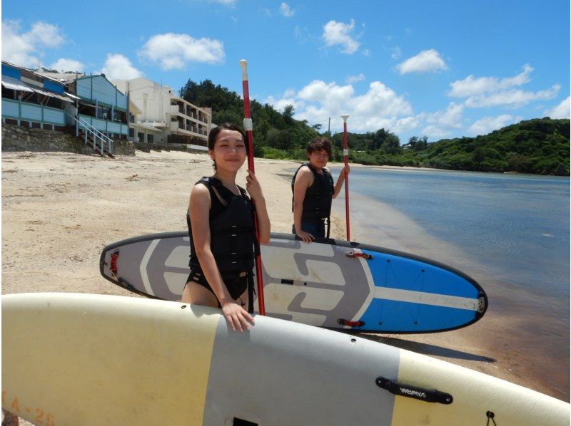[Okinawa, Onna Village] SUP & Snorkeling | Enjoy a SUP experience and Blue Cave snorkeling all in one tour! Reservations accepted for 2 people or moreの紹介画像
