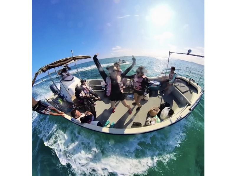 Student discount! [2-hour private boat rental short plan] Private boat to uninhabited island & boat snorkeling. Come empty-handed on the day! Toilets available. Free for children under 3.の紹介画像