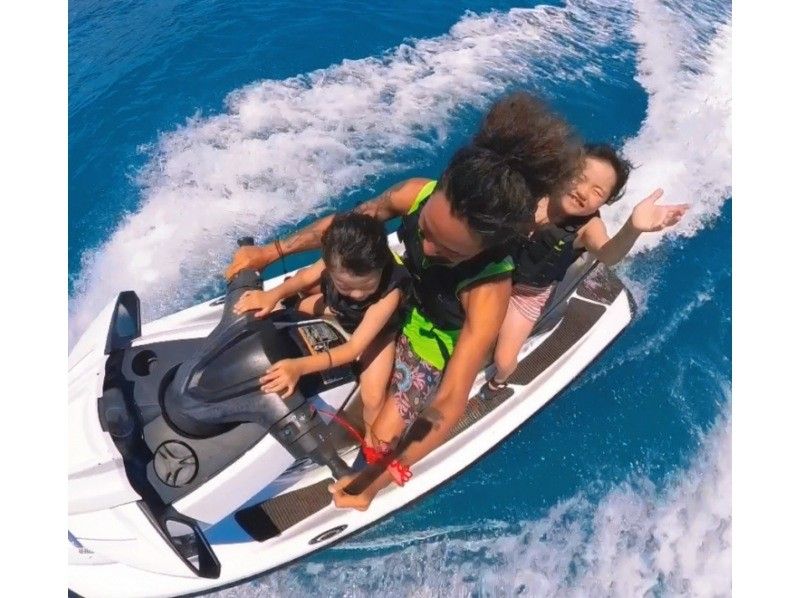Student discount! [3-hour boat charter recommended plan] Deserted island & 2 boat snorkeling spots. Come empty-handed on the day! Toilets available. の紹介画像