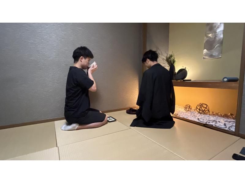 【京都・二条】抹茶の魅力に触れる！知って、作って、飲む茶道体験の紹介画像