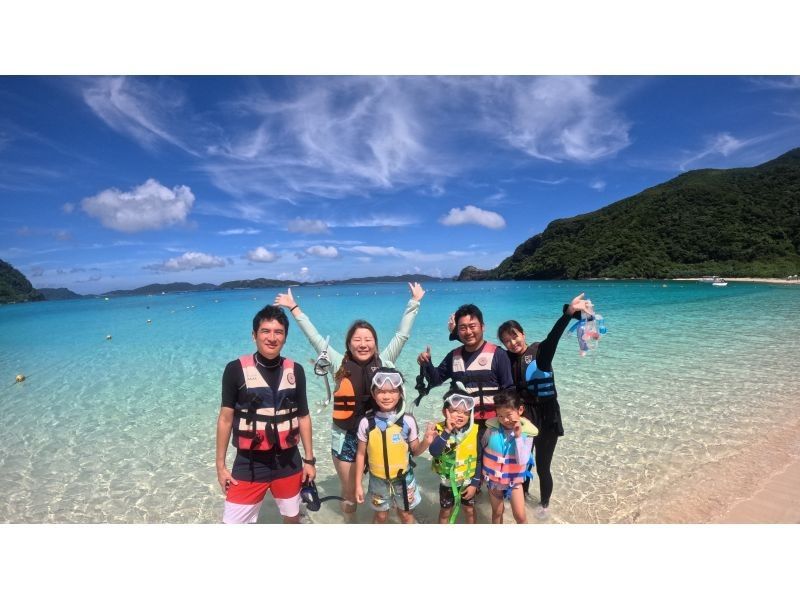 [Okinawa, Tokashiki Island] Board snorkeling tour - Snorkeling experience at Tokashiku Beach in the Kerama Islands, where beautiful coral remains (lunch included)の紹介画像