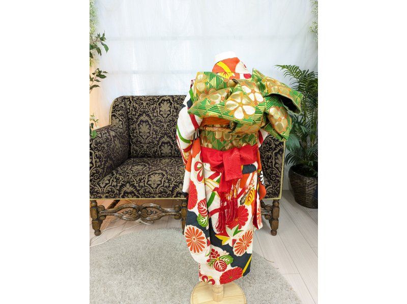 [Osaka, Minamimorimachi/Osaka Tenmangu Shrine] Sightseeing and Kimono Rental - Experience Kimono Dressing and Dressing Without Bringing Anything! Excellent Access to Osaka Station, Osaka Castle, and More!の紹介画像