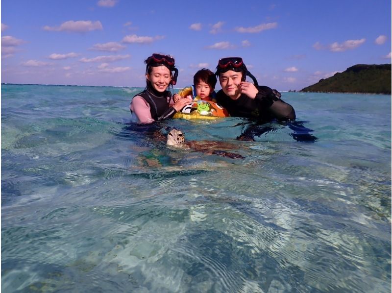 (貸切で安心♡)泳げなくてもOK!宮古島で海亀と大接近できるシュノーケリング!船酔い無!3歳～ok!水中カメラ無料レンタル可♡写真動画無料の紹介画像