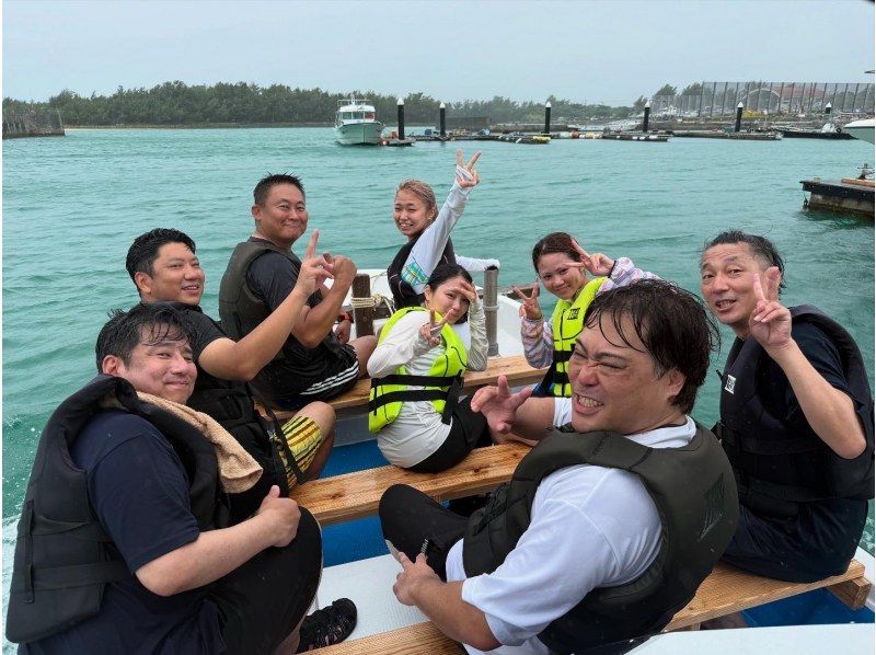 【투명도 MAX】열대어와 헤엄치는 스노클링《겨울은 바다가 가장 클리어》の紹介画像