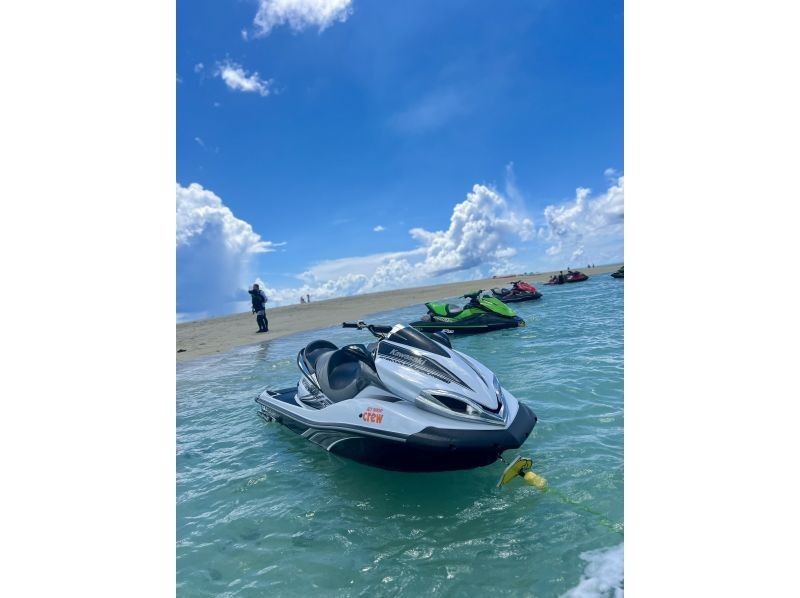 【贅沢プラン】ガイド艇と一緒に『宮古島一周』ジェットスキーツーリングプラン（記念写真プレゼント）の紹介画像